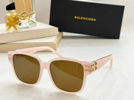 Picture of Balenciga Sunglasses _SKUfw56829203fw